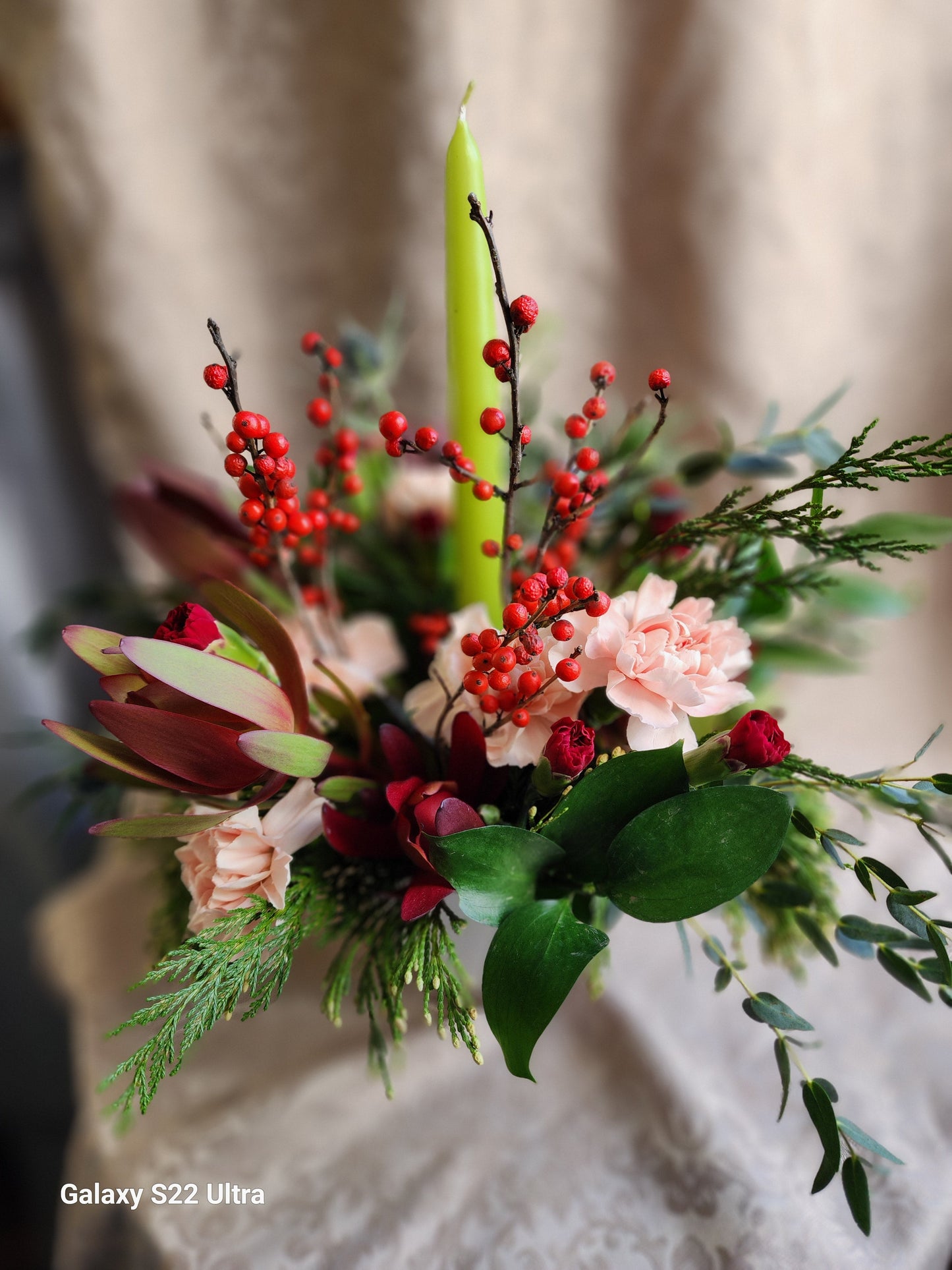 Holiday Lights Centerpiece Petite